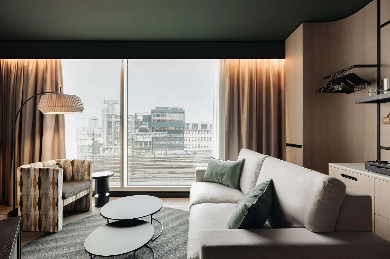 Szálloda Doubletree By Hilton Amsterdam Centraal Station