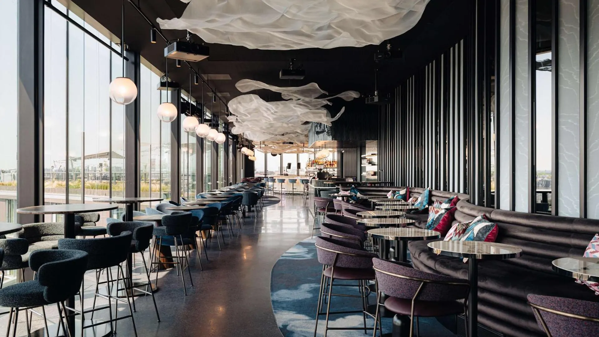 Doubletree By Hilton Amsterdam Centraal Station Szálloda