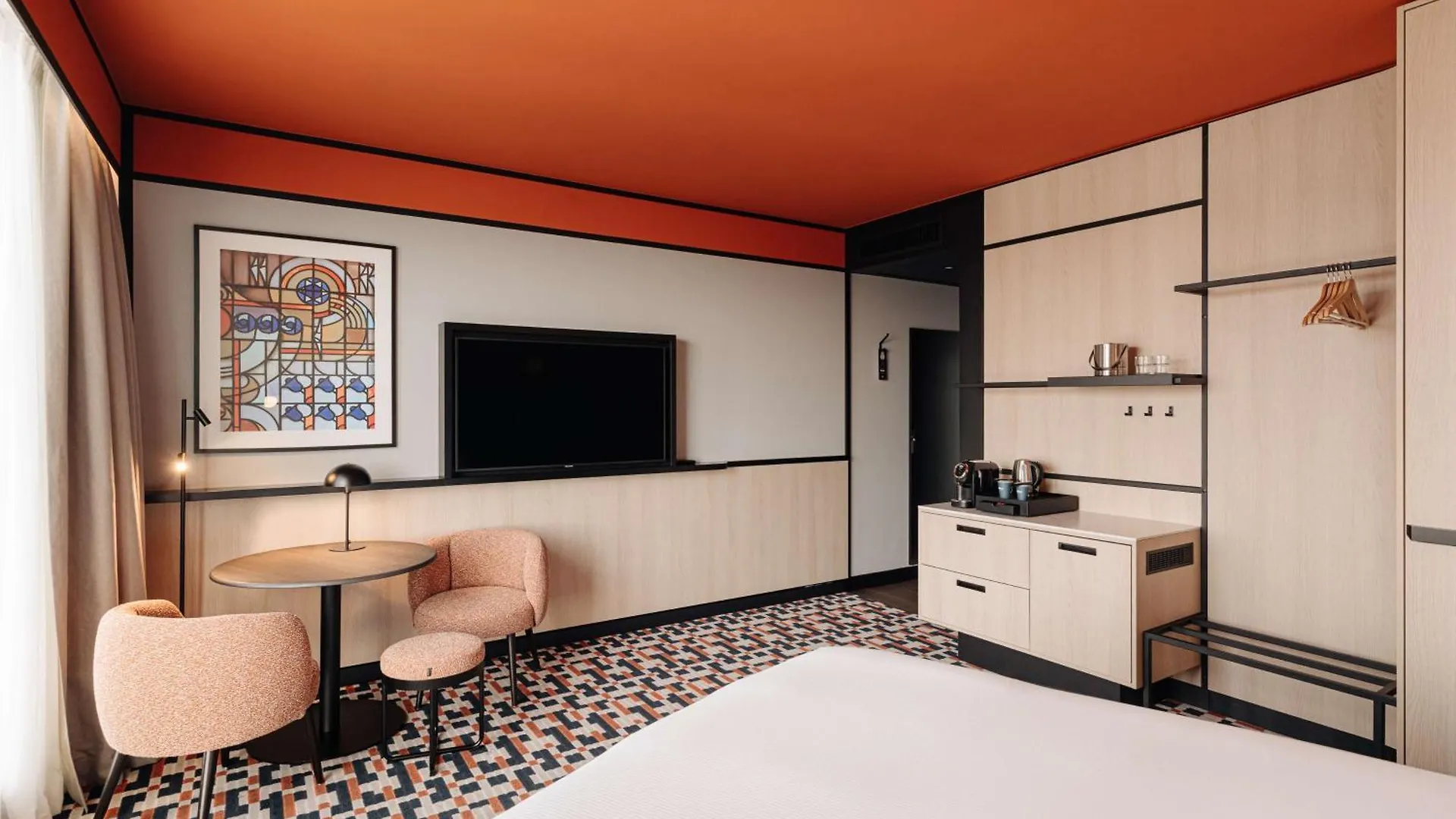 Doubletree By Hilton Amsterdam Centraal Station 4*,