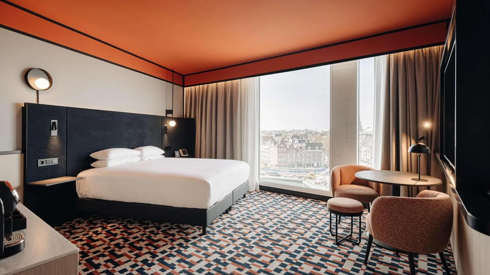 Doubletree By Hilton Amsterdam Centraal Station 4*,  Hollandia