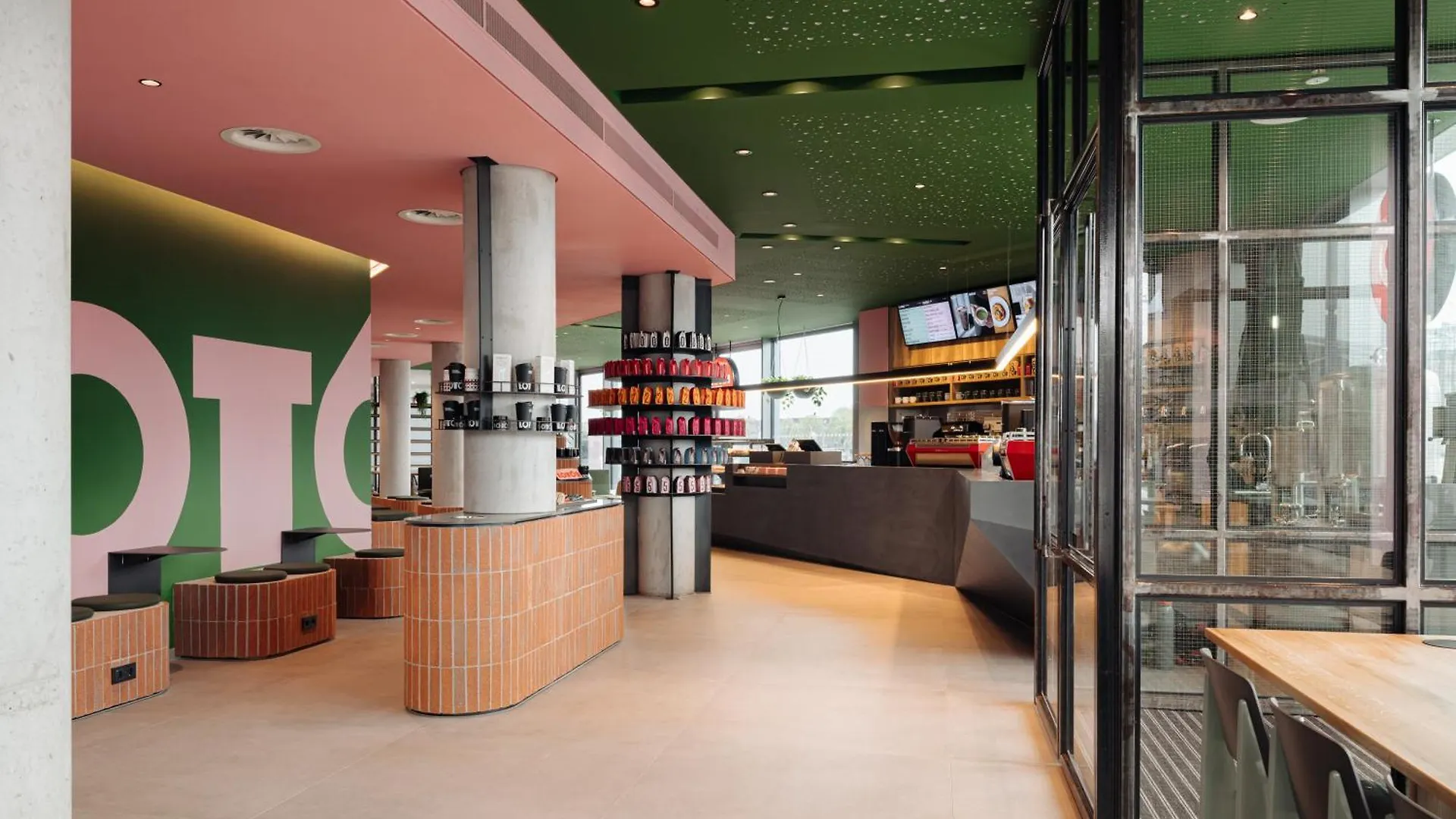 Doubletree By Hilton Amsterdam Centraal Station 4*,  Hollandia