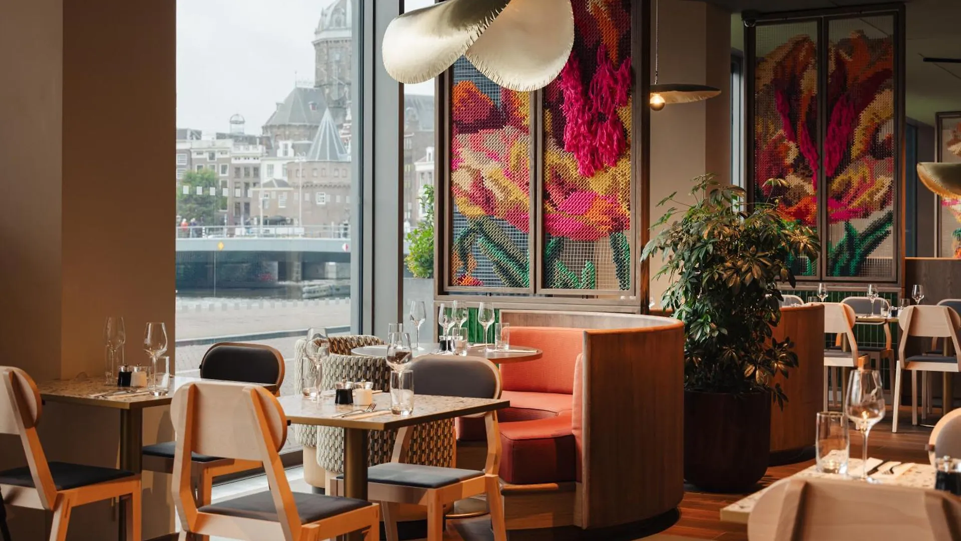 Doubletree By Hilton Amsterdam Centraal Station Szálloda