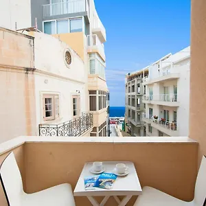 alborada-apart-hotel.hotelssaintjulians.com/