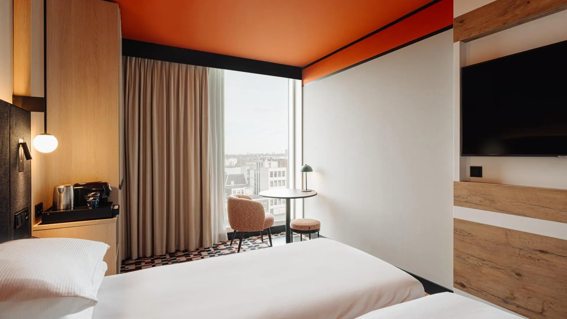 Doubletree By Hilton Amsterdam Centraal Station Hotel