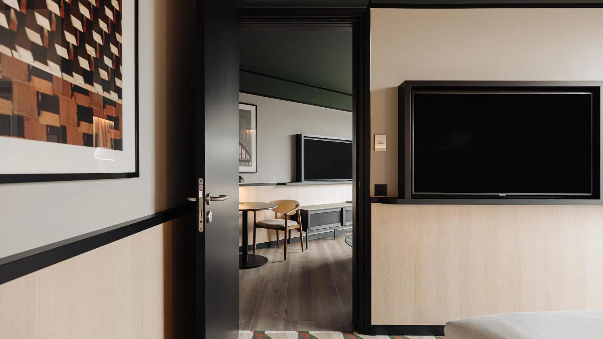 Doubletree By Hilton Amsterdam Centraal Station