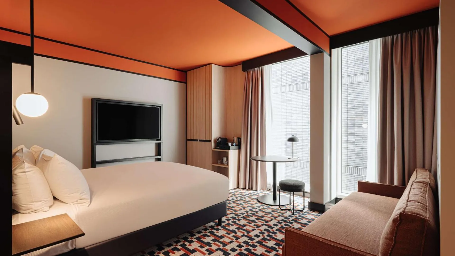Doubletree By Hilton Amsterdam Centraal Station